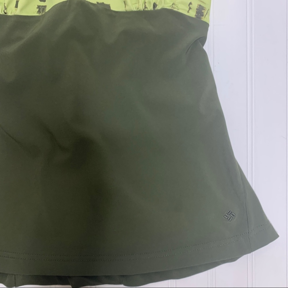 Columbia Light & Dark Green Razor Back Tank - Picture 6 of 14